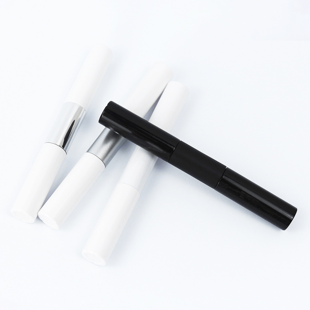 Hvorfor Lash Bond and Seal Lash Glue for Lash Clusters er et must-ha for sminkevesken din